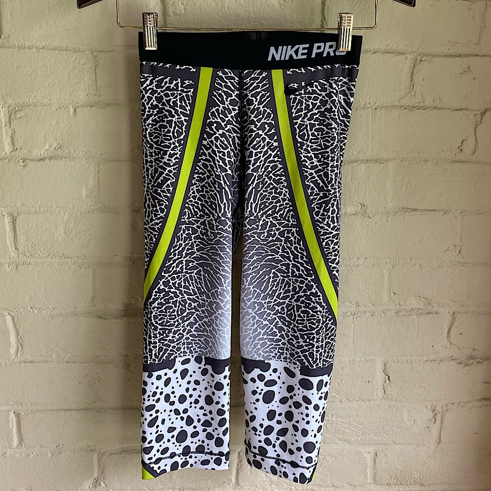 Nike Pro Dri-fit sz XS black white funky fun pattern spandex compression